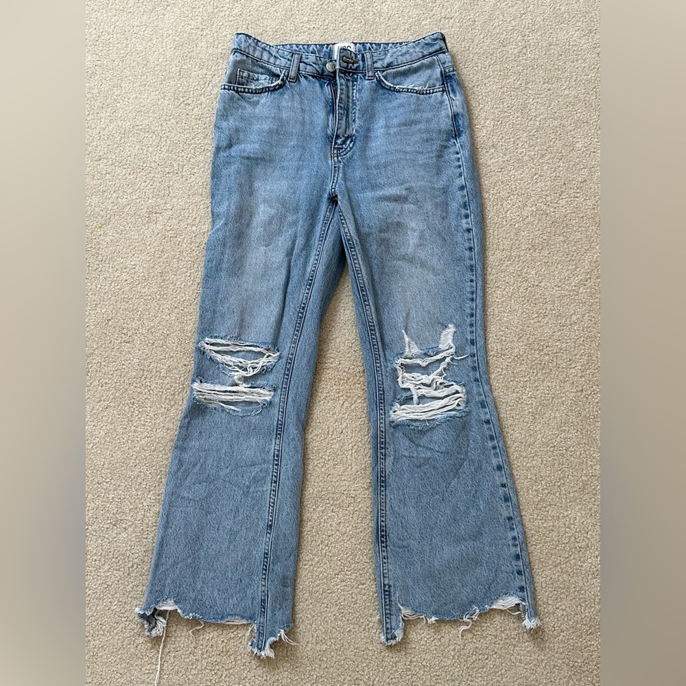 Urban outfitters BDG jeans size 27 US 4, light blue cropped flare jeans
